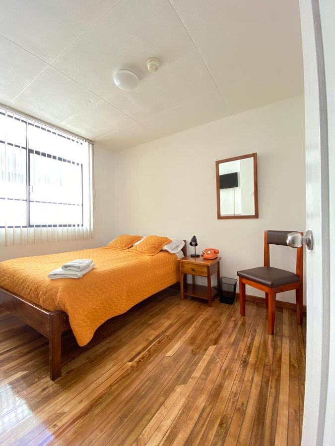 Hotel 9 De Octubre Quito Exteriér fotografie